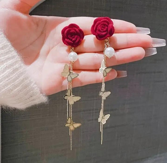 🌸 Floral Drop Earrings - Elegant & Stylish