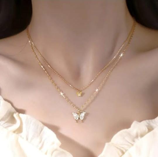 🦋 Double Layer Butterfly Necklace Elegant & Trendy