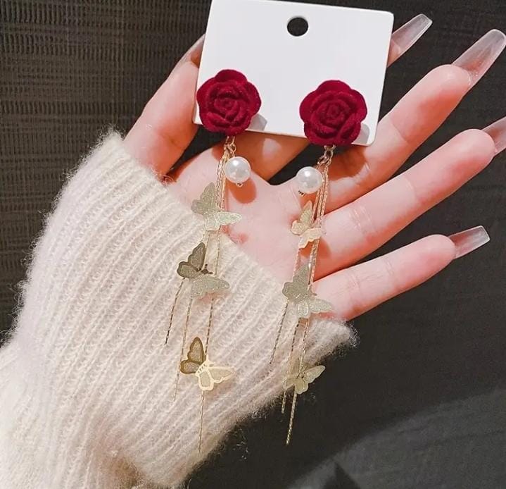 🌸 Floral Drop Earrings - Elegant & Stylish